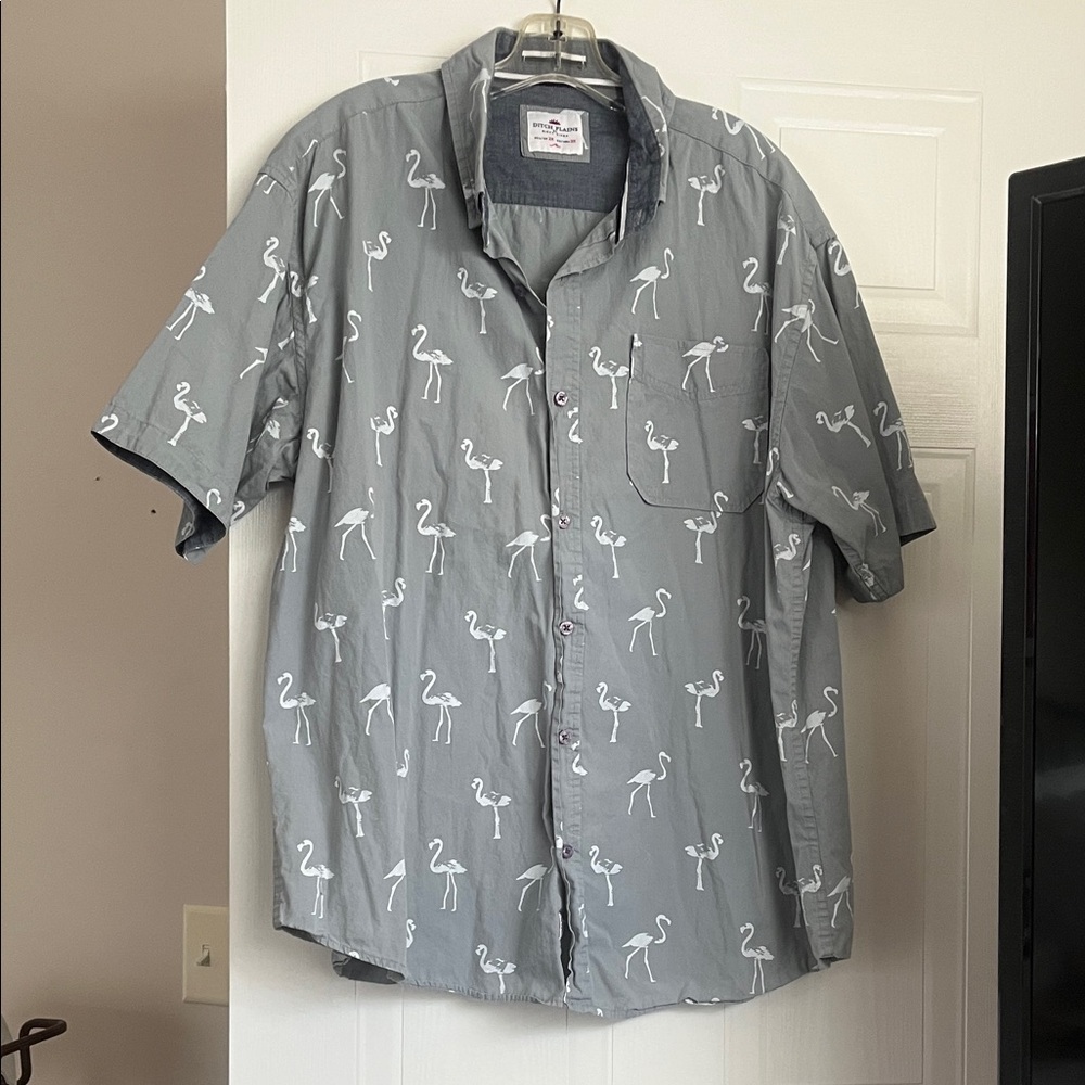 Ditch Plains Gray Flamingo Print Men's Shirt 2XL